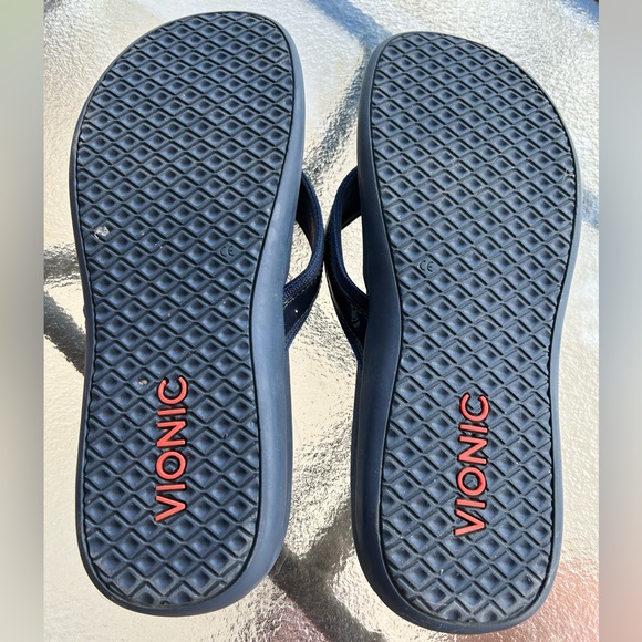 Vionic Sandals - Picture 2 of 4